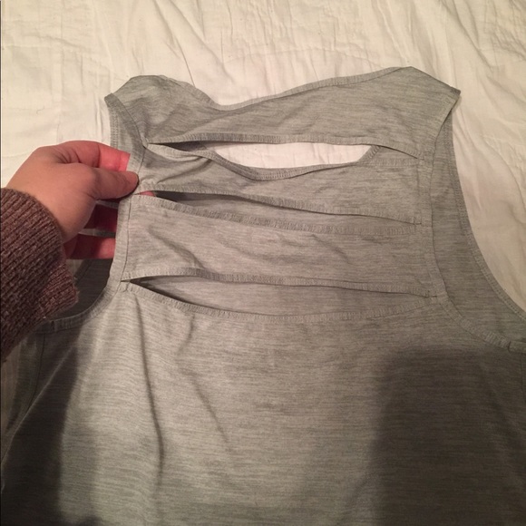 Grey Activewear Tank - Picture 2 of 3